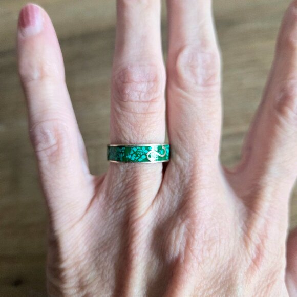Green Alpaca ring. - Picture 3 of 4